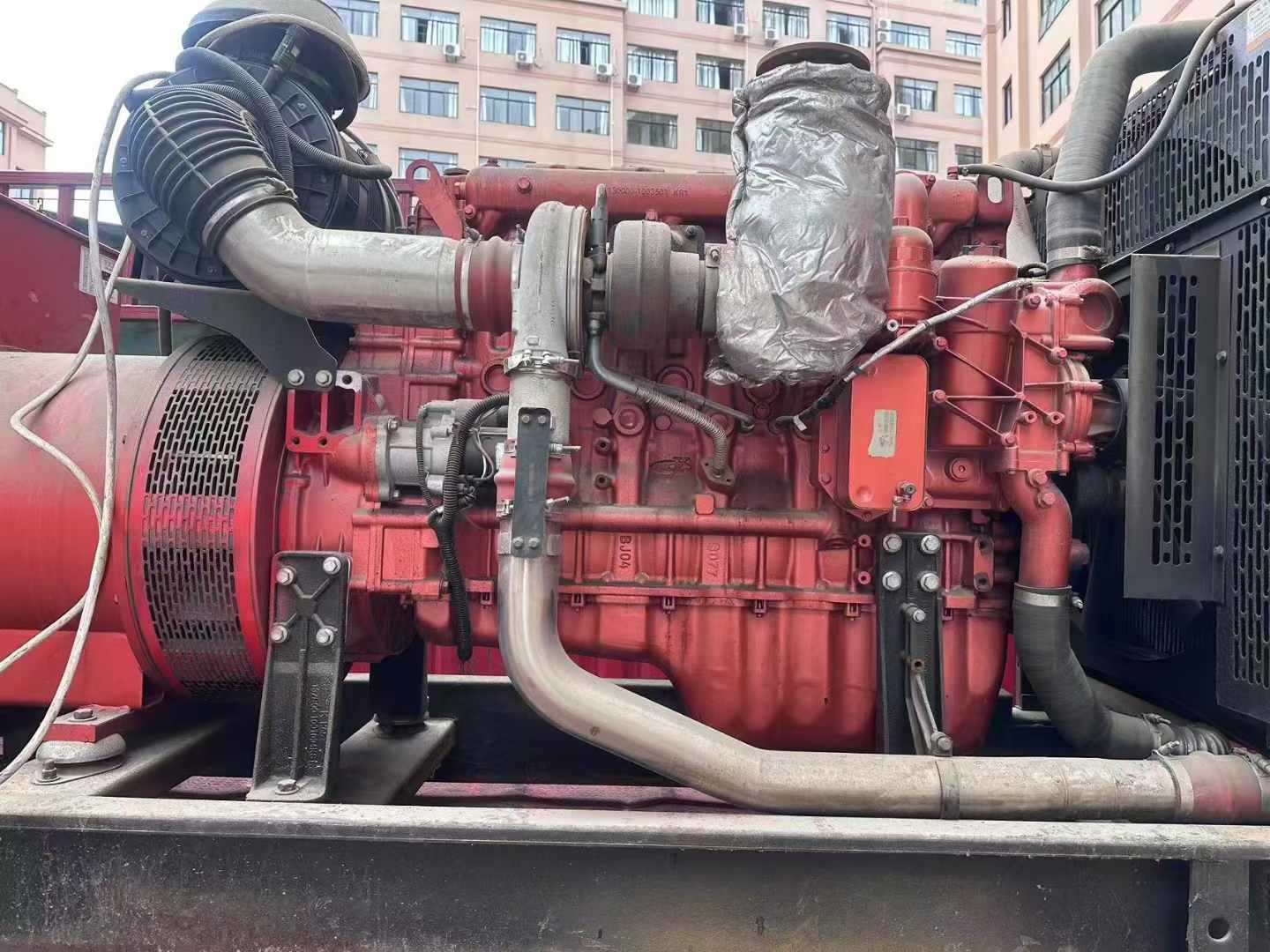翠屏如何选择适合 600kW 柴油发电机组的过载保护器？