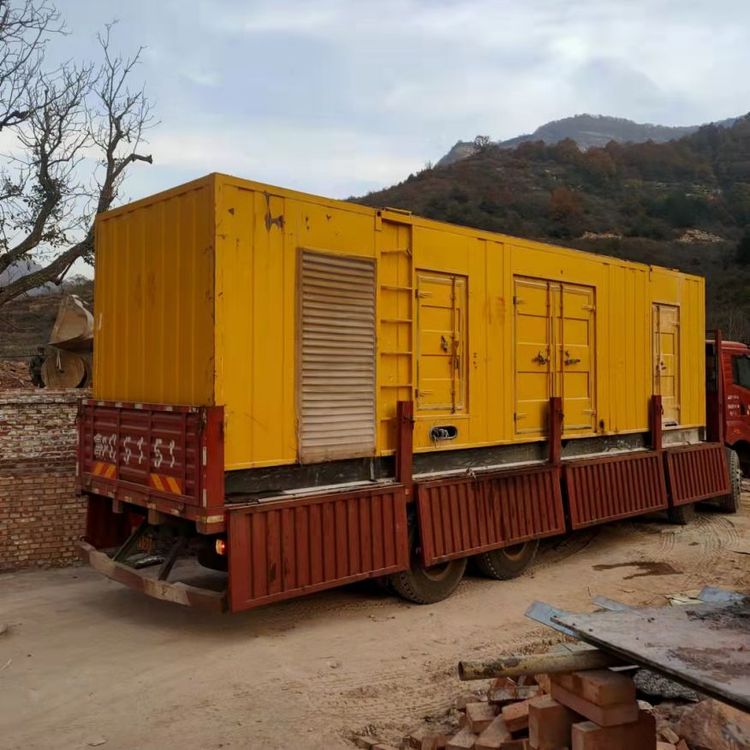 翠屏200kW 发电机组在带电阻性负载时，输出功率会受到哪些因素的影响？